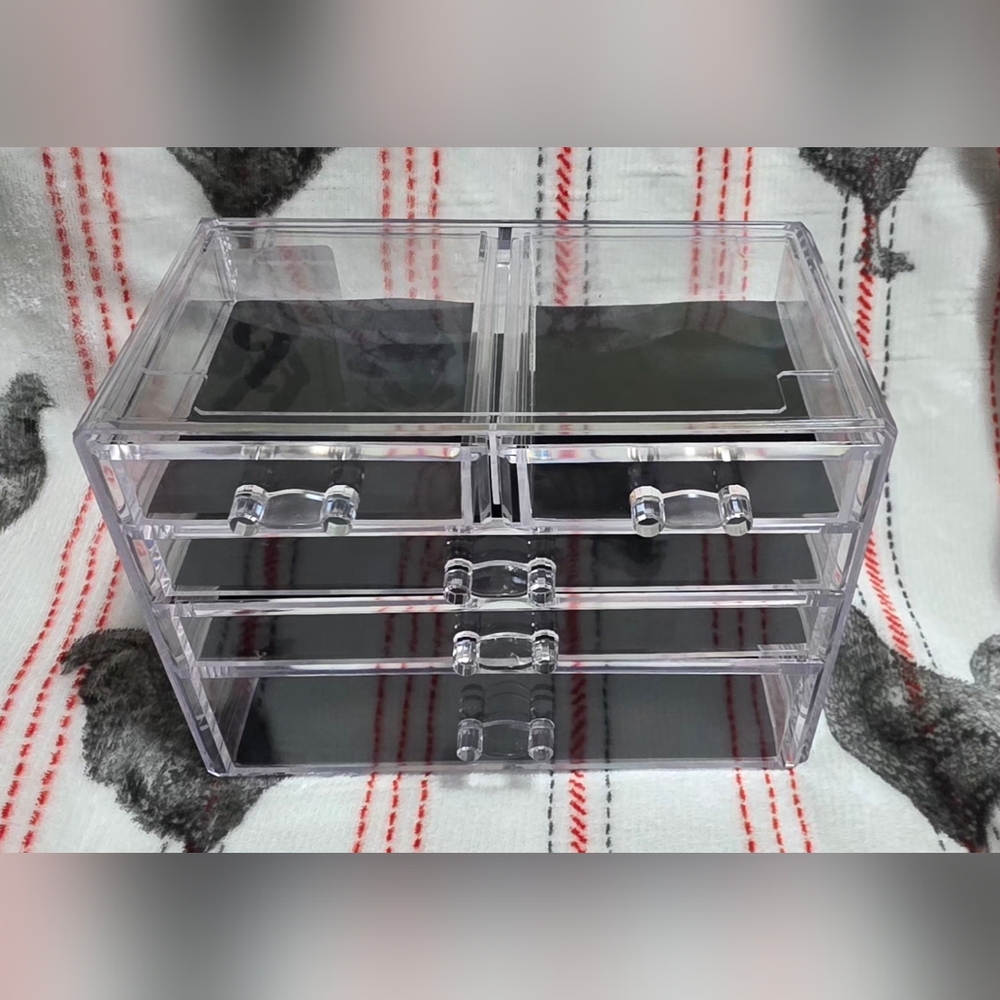 Jewlery / Makeup Organizer